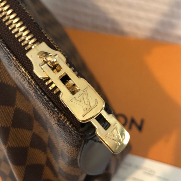 Authentic LOUIS VUITTON Damier Ebene Verona MM bag - Picture 2 of 6